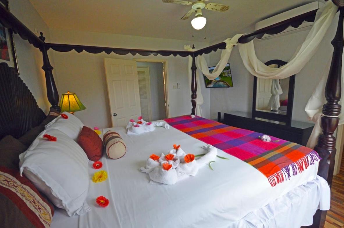 Sea 7 Apartment Ocho Rios Luaran gambar